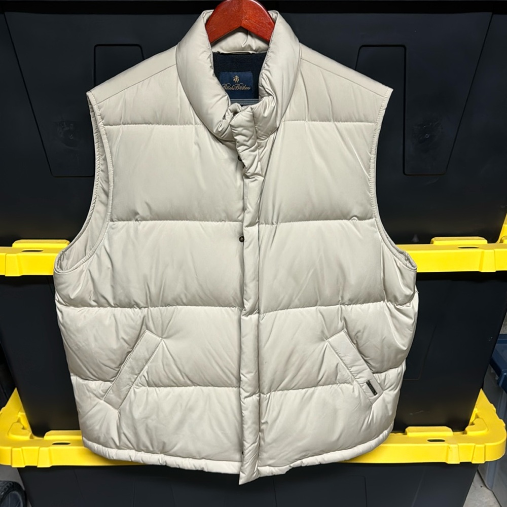 𝔹𝕣𝕠𝕠𝕜𝕖𝕤 𝔹𝕣𝕠𝕥𝕙𝕖𝕣𝕤 𝕍𝕖𝕤𝕥